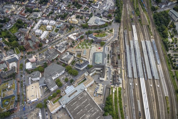 Aerial view, Hamm Westf. central station, centre, Hamm, Ruhr area, North Rhine-Westphalia, Germany, railway tracks, station, station forecourt, platform, construction, DE, Deutsche Bahn AG, Europe, central station, main station, aerial view, aerial photography, aerial photography, overview, bird's-eye view, overview