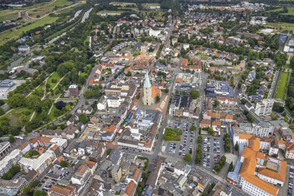 Aerial view, City with St. Pauluskirche, St. Marien-Hospital, Mitte, Hamm, Ruhr area, North Rhine-Westphalia, Germany, place of worship, DE, Europe, health care, religious community, place of worship, holy place, hospital, church, parish, clinic, hospital centre, denomination, hospital, aerial view, aerial photography, aerial photography, market place, medical facility, medical aid, religion, religious site, overview, bird's eye view, birds-eyes view, overview, medical care