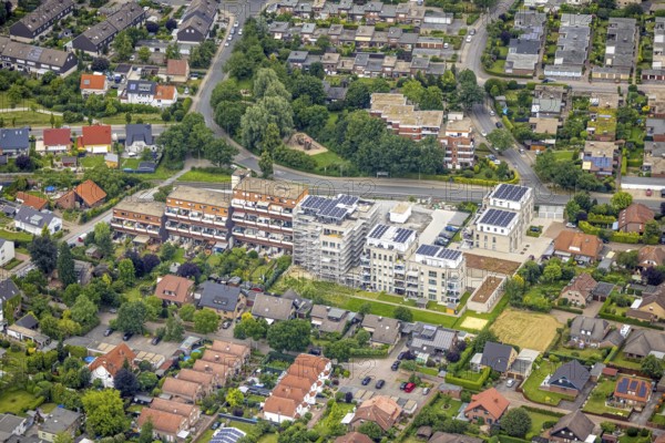 Aerial view, construction site and new construction, Augenweide residential complex, condominiums and penthouses on Grenzweg, Uentrop, Hamm, Ruhr area, North Rhine-Westphalia, Germany, construction work, construction area, building site, building plots, construction project, DE, condominiums, development, Europe, property tax, real estate, capacity requirements, aerial view, aerial photography, aerial photography, new construction, overview, bird's eye view, residential complex, living and living, residential buildings, residential quality, residential neighbourhood, birds-eyes view, overview