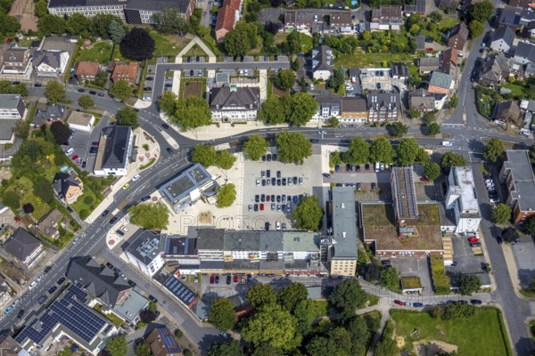 Aerial view, Heessen market and town hall Bürgeramt Heessen Amtsstraße in Hamm-Heessen, Hamm, Ruhr area, North Rhine-Westphalia, Germany, authority, DE, Europe, local government, aerial view, aerial photography, aerial photography, market, town hall, overview, bird's-eye view, overview