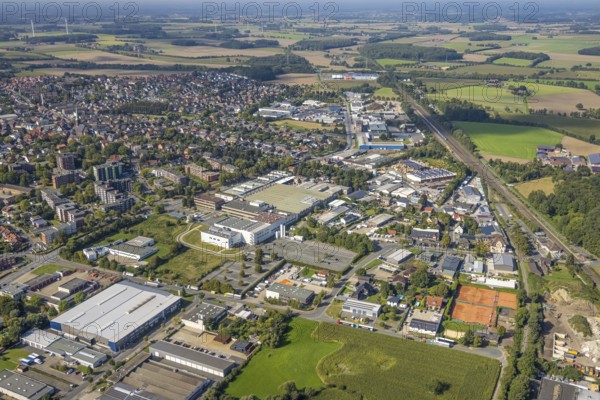 Aerial view, Römerstraße industrial estate with Hella GmbH Hueck und Co. plant in the Bockum-Hövel district of Hamm, Ruhr area, North Rhine-Westphalia, Germany, DE, Europe, distant view, commercial enterprises, commercial area, commercial estate, commercial site, commercial use, Hamm, industrial plants, industrial area, industrial site, colony, aerial photograph, aerial photography, aerial photography, Rhine-Ruhr metropolitan region, overview, bird's-eye view, bird's-eye view, overview