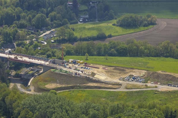 Aerial view, Angerbachtal bridge, new motorway section of the A44, gap closure between Ratingen-Ost and Velbert, Heiligenhaus, Ruhr area, North Rhine-Westphalia, Germany, motorway A44, construction work, construction area, construction site, building site, construction project, construction site, bridge, DE, Europe, aerial view, aerial photography, aerial photography, renovation, refurbishment, overview, bird's-eye view, overview