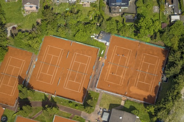 Aerial view, tennis courts TC Blau-Weiß 02 Heiligenhaus, Hasselbeck, Heiligenhaus, Ruhr area, North Rhine-Westphalia, Germany, DE, Europe, aerial view, aerial photography, aerial photography, sports, tennis, tennis facility, tennis courts, tennis club, overview, bird's-eye view, overview