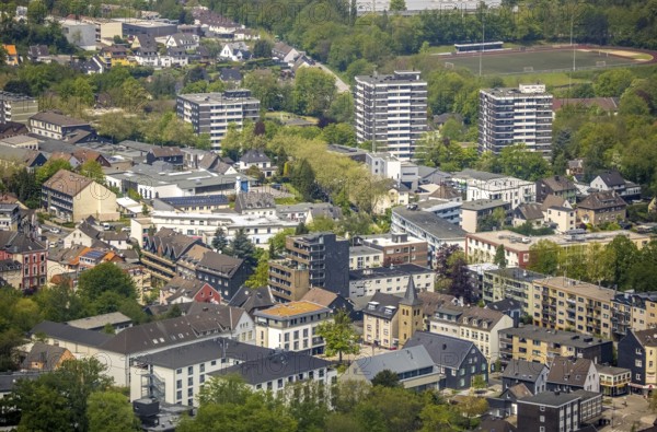 Aerial view, residential area with high-rise buildings, Leubeck, Heiligenhaus, Ruhr area, North Rhine-Westphalia, Germany, DE, Europe, property tax, real estate, aerial view, aerial photography, aerial photography, overview, bird's-eye view, residential complex, living and living, residential area, residential buildings, residential quality, residential neighbourhood, housing estate, birds-eyes view, overview