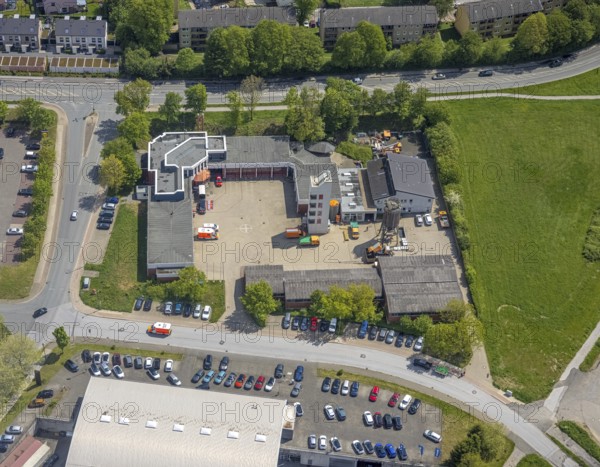 Aerial photo, fire brigade Heiligenhaus, Heiligenhaus, Ruhr area, North Rhine-Westphalia, Germany, fire fighter, fire protection, fire watch, DE, Europe, fire station, fire brigade, aerial photograph, aerial photography, aerial photography, rescue station, overview, bird's-eye view, overview