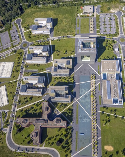Aerial view, thyssenkrupp Quarter Corporate Headquarters in the West Quarter in Essen, Ruhr area, North Rhine-Westphalia, Germany, DE, Essen, Europe, open-air site, commercial enterprises, commercial area, commercial park, commercial site, commercial use, industrial site, aerial photograph, aerial photography, aerial photography, Q objects, overview, bird's-eye view, bird's-eye view, overview