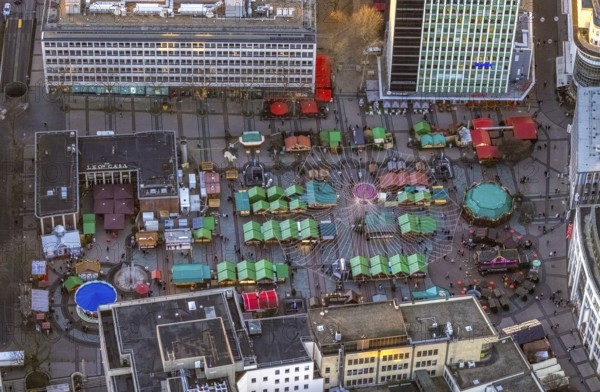 Aerial view, Christmas market at Kennedyplatz in the city centre of Essen, Ruhr area, North Rhine-Westphalia, Germany, DE, Essen, Europe, aerial view, aerial photography, aerial photography, market, overview, bird's eye view, Christmas, birds-eyes view, overview