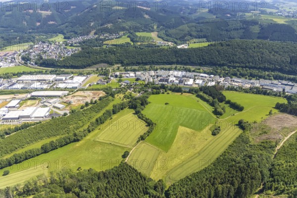 Aerial view, industrial estate Industriestraße and Frielentrop III Kalkofenstraße, 2Frielentrop, Finnentrop, Sauerland, North Rhine-Westphalia, Germany, DE, Europe, commercial enterprises, commercial area, industrial estate, business park, commercial location, commercial use, industrial area, industrial building, industrial location, aerial photograph, aerial photography, aerial photography, overview, bird's-eye view, bird's-eye view, overview