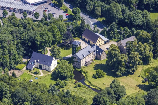 Aerial view, Schloss Haus Bamenohl, Finnentrop, Sauerland, North Rhine-Westphalia, Germany, DE, Europe, family celebrations, culture, art, aerial photography, aerial photography, aerial photography, castle, tower, overview, events, venue, event centre, bird's eye view, birds-eyes view, cultural use, overview