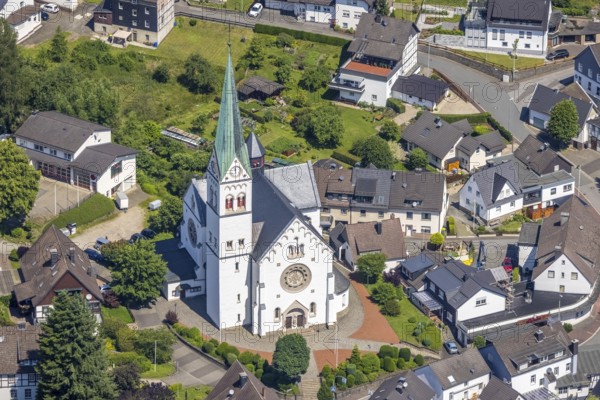 Aerial view, Church of St. Anthony the Hermit, Heggen, Finnentrop, Sauerland, North Rhine-Westphalia, Germany, place of worship, DE, Europe, religious community, place of worship, holy place, church, parish, denomination, aerial view, aerial photography, aerial photography, religion, religious site, overview, bird's-eye view, overview