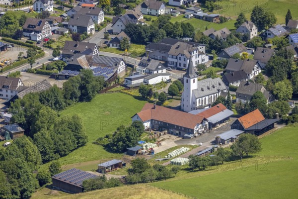Aerial view, Church of St. Johannes Baptist, Serkenrode, Finnentrop, Sauerland, North Rhine-Westphalia, Germany, place of worship, DE, Europe, religious community, place of worship, sacred site, church, parish, denomination, aerial view, aerial photography, aerial photography, religion, religious site, overview, bird's-eye view, overview