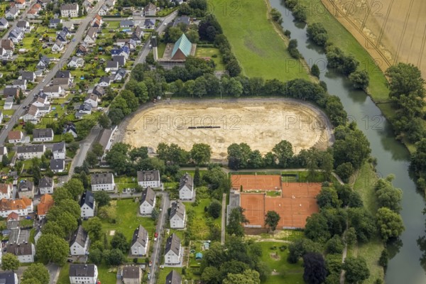 Aerial view, a week ago there was still land under water at this point - the Ruhr was flooding, course of the Ruhr, Fröndenberg, Fröndenberg/Ruhr, Ruhr area, North Rhine-Westphalia, Germany, DE, Europe, birds-eyes view, aerial view, aerial photography, aerial photography, overview, bird's eye view