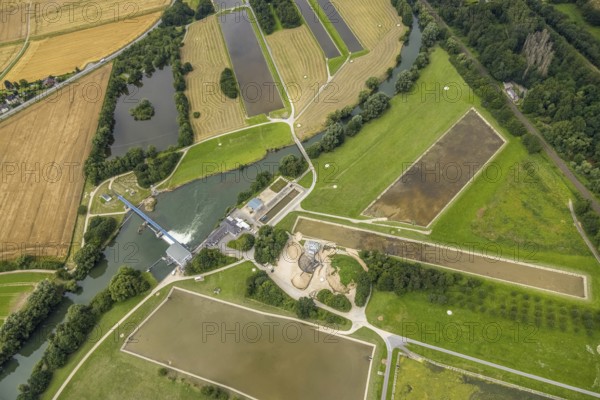 Aerial view, a week ago there was still land under water at this point - the Ruhr was flooding, course of the Ruhr, Fröndenberg, Fröndenberg/Ruhr, Ruhr area, North Rhine-Westphalia, Germany, DE, Europe, birds-eyes view, aerial view, aerial photography, aerial photography, overview, bird's eye view