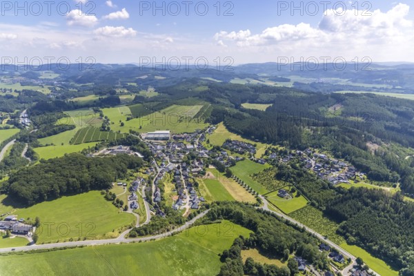 Aerial view, hilly landscape and view of Weringhausen, Finnentrop, Sauerland, North Rhine-Westphalia, Germany, DE, Europe, hilly landscape, aerial view, aerial photography, aerial photography, overview, bird's-eye view, forest area, meadows and fields, birds-eyes view, overview