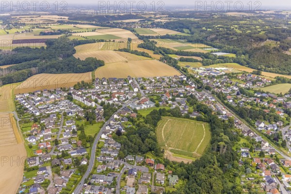 Aerial view, open space and view of Ardey with municip. Kindergarten Villa Kunterbunt in the district of Ardey, Fröndenberg/Ruhr, Ruhr area, North Rhine-Westphalia, Germany, DE, Europe, kindergarten, day care centre, day nursery, aerial view, aerial photography, aerial photography, overview, bird's-eye view, overview