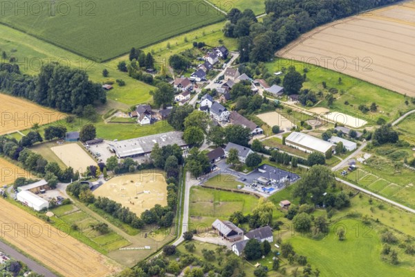 Aerial view, equestrian centre Neimen in the district Neimen in Fröndenberg/Ruhr, Ruhr area, North Rhine-Westphalia, Germany, DE, Europe, Fröndenberg/Ruhr, aerial view, aerial photography, aerial photography, equestrian sports, equestrian centre, riding stable, overview, bird's-eye view, overview