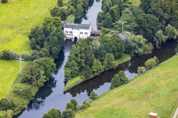 Aerial view, Obergraben with run-of-river power station Wickede and river Ruhr in the district Warmen, Fröndenberg/Ruhr, Ruhr area, North Rhine-Westphalia, Germany, DE, Europe, power station, aerial view, aerial photography, aerial photography, overview, bird's-eye view, hydroelectric power station, birds-eyes view, overview