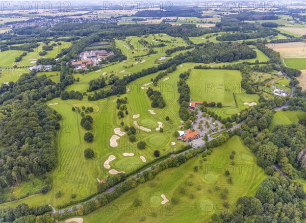 Aerial view, golf course and golf club Unna-Fröndenberg, Fröndenberg/Ruhr, Ruhr area, North Rhine-Westphalia, Germany, DE, Europe, golf, golf course, golf club, golf course, golf meadow, aerial view, aerial photography, aerial photography, sports, overview, bird's eye view, overview