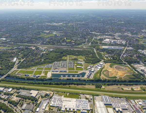 Aerial view, Graf Bismarck city quarter on the Rhine-Herne Canal, Marina Bismarck, Schalke-Nord, Gelsenkirchen, Ruhr area, North Rhine-Westphalia, Germany, DE, Europe, birds-eyes view, aerial photograph, aerial photography, aerial photography, overview, bird's eye view