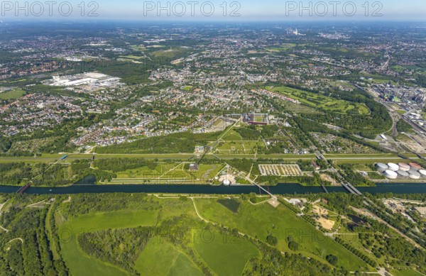 Aerial view, industrial park Nordstern, Nordsternpark, Heßler, Gelsenkirchen, Ruhr area, North Rhine-Westphalia, Germany, DE, Europe, birds-eyes view, aerial photography, aerial photography, overview, bird's eye view, commercial sites, commercial areas