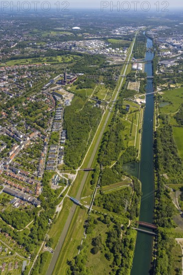 Aerial view, industrial park Nordstern, Nordsternpark, Heßler, Gelsenkirchen, Ruhr area, North Rhine-Westphalia, Germany, Essen, DE, Europe, birds-eyes view, aerial photograph, aerial photography, aerial photography, overview, bird's eye view, commercial sites, commercial areas
