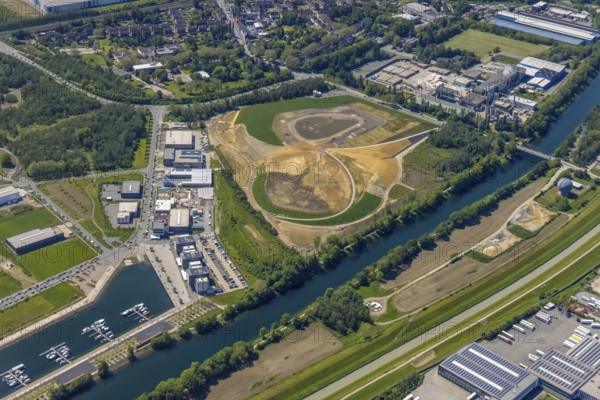 Aerial view, Graf Bismarck city quarter on the Rhine-Herne Canal, Marina Bismarck, Schalke-Nord, Gelsenkirchen, Ruhr area, North Rhine-Westphalia, Germany, DE, Europe, birds-eyes view, aerial photograph, aerial photography, aerial photography, overview, bird's eye view