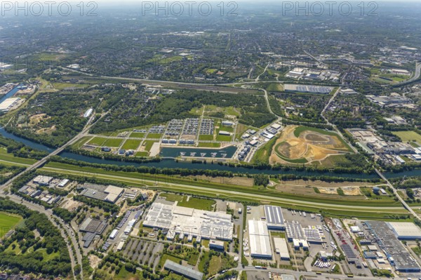Aerial view, Graf Bismarck city quarter on the Rhine-Herne Canal, Marina Bismarck, Schalke-Nord, Gelsenkirchen, Ruhr area, North Rhine-Westphalia, Germany, DE, Europe, birds-eyes view, aerial photograph, aerial photography, aerial photography, overview, bird's eye view