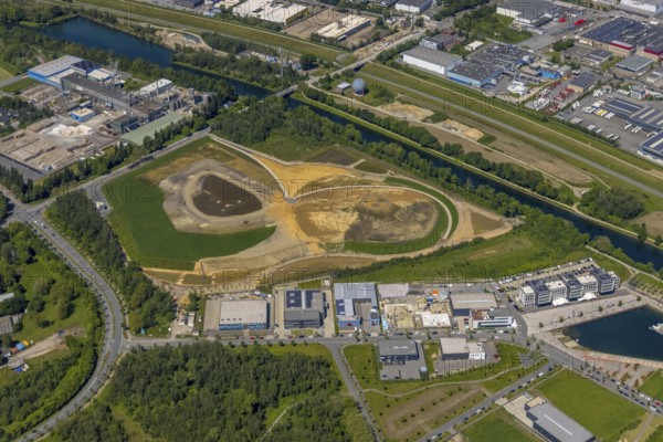 Aerial view, Graf Bismarck city quarter on the Rhine-Herne Canal, Marina Bismarck, Schalke-Nord, Gelsenkirchen, Ruhr area, North Rhine-Westphalia, Germany, DE, Europe, birds-eyes view, aerial photograph, aerial photography, aerial photography, overview, bird's eye view