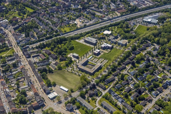 Aerial view, Büropark Schloss Berge, motorway A2, Erle, Gelsenkirchen, Ruhr area, North Rhine-Westphalia, Germany, DE, Europe, birds-eyes view, aerial photography, aerial photography, overview, overview, bird's eye view
