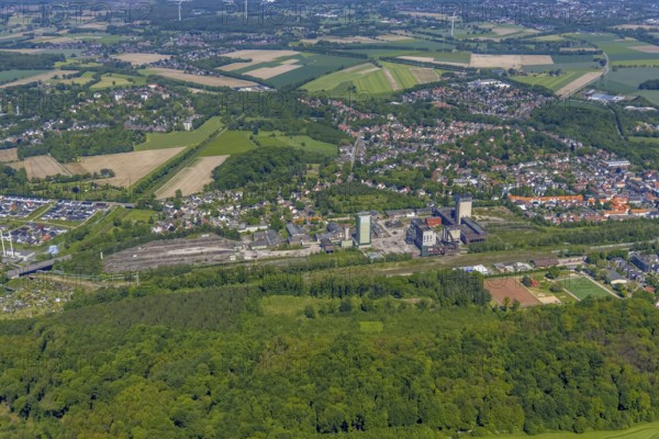 Aerial view, New Westerholt Colliery, Hassel, Gelsenkirchen, Ruhr area, North Rhine-Westphalia, Germany, DE, Europe, birds-eyes view, aerial photography, aerial photography, overview, overview, bird's eye view