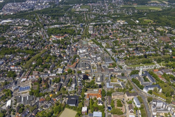 Aerial view, main centre Buer, retail centre, Buer, Gelsenkirchen, Ruhr area, North Rhine-Westphalia, Germany, DE, Europe, birds-eyes view, aerial photography, aerial photography, overview, overview, bird's eye view, retail centres of the city of Gelsenkirchen, shopping street, district