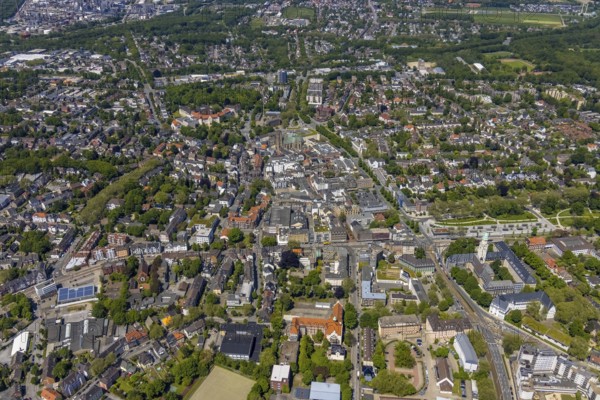 Aerial view, main centre Buer, retail centre, Buer, Gelsenkirchen, Ruhr area, North Rhine-Westphalia, Germany, DE, Europe, birds-eyes view, aerial photography, aerial photography, overview, overview, bird's eye view, retail centres of the city of Gelsenkirchen, shopping street, district