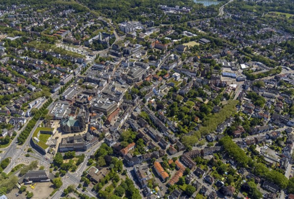 Aerial view, main centre Buer, retail centre, Buer, Gelsenkirchen, Ruhr area, North Rhine-Westphalia, Germany, DE, Europe, birds-eyes view, aerial photography, aerial photography, overview, overview, bird's eye view, retail centres of the city of Gelsenkirchen, shopping street, district