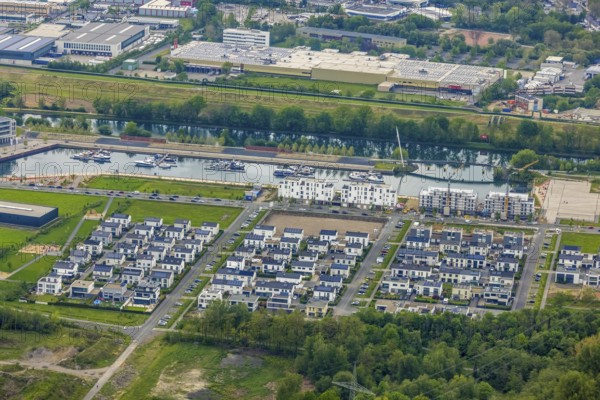 Aerial view, construction site and new building at Graf Bismarck harbour, Bismarck, Gelsenkirchen, Ruhr area, North Rhine-Westphalia, Germany, construction work, construction area, building plots, construction project, construction site, DE, Europe, harbour, aerial view, aerial photography, aerial photography, new building, overview, bird's eye view, living and life, birds-eyes view, overview