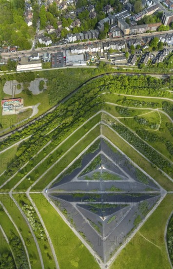 Aerial view, Rungenberghalde and 2 spotlights, Buer, Gelsenkirchen, Ruhr area, North Rhine-Westphalia, Germany, slag heap, DE, Europe, shapes and colours, slag heap, light installation night sign, aerial view, aerial photography, aerial photography, spotlight, pyramid of rubble, overview, bird's-eye view, birds-eyes view, overview