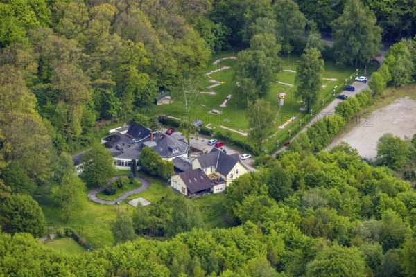 Aerial view, miniature golf course at Löwenpark and China Restaurant Löwenpark, Buer, Gelsenkirchen, Ruhr area, North Rhine-Westphalia, Germany, DE, Europe, gastronomy, aerial photography, aerial photography, overview, bird's-eye view, overview