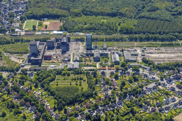 Aerial view, New Westerholt Colliery, Hassel, Gelsenkirchen, Ruhr area, North Rhine-Westphalia, Germany, DE, Europe, birds-eyes view, aerial photography, aerial photography, overview, overview, bird's eye view