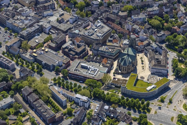 Aerial view, main centre Buer, retail centre, Buer, Gelsenkirchen, Ruhr area, North Rhine-Westphalia, Germany, DE, Europe, birds-eyes view, aerial photography, aerial photography, overview, overview, bird's eye view, retail centres of the city of Gelsenkirchen, shopping street, district