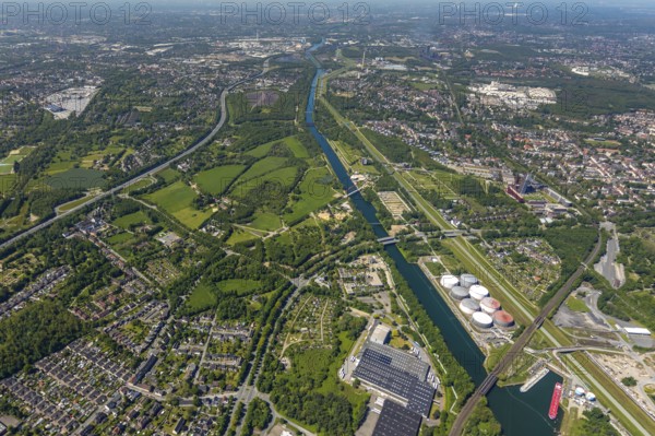 Aerial view, industrial park Nordstern, Nordsternpark, Heßler, Gelsenkirchen, Ruhr area, North Rhine-Westphalia, Germany, DE, Europe, birds-eyes view, aerial photography, aerial photography, overview, bird's eye view, commercial sites, commercial areas