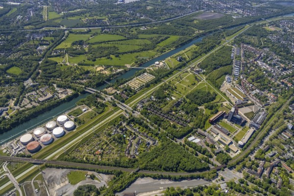 Aerial view, industrial park Nordstern, Nordsternpark, Heßler, Gelsenkirchen, Ruhr area, North Rhine-Westphalia, Germany, DE, Europe, birds-eyes view, aerial photography, aerial photography, overview, bird's eye view, commercial sites, commercial areas