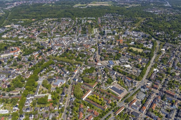 Aerial view, main centre Buer, retail centre, Buer, Gelsenkirchen, Ruhr area, North Rhine-Westphalia, Germany, DE, Europe, birds-eyes view, aerial photography, aerial photography, overview, overview, bird's eye view, retail centres of the city of Gelsenkirchen, shopping street, district