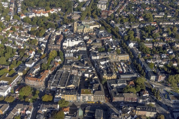 Aerial view, Hochstraße pedestrian zone and weekly market market at Springemarkt City Buer-Mitte with the Catholic Propsteikirche St. Urbanus in the district Buer in Gelsenkirchen, Ruhr area, North Rhine-Westphalia, Germany, place of worship, city, DE, Europe, pedestrian zone, Gelsenkirchen, religious community, place of worship, holy place, city centre, church, parish, denomination, aerial view, aerial photography, aerial photography, market, market place, market stalls, religion, religious site, city centre, overview, bird's eye view, weekly market, birds-eyes view, overview