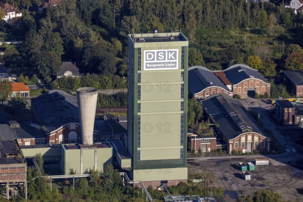 Aerial view, former DSK Lippe mine on Egonstraße on the city limits of Gelsenkirchen in the Westerholt district of Herten, Ruhr area, North Rhine-Westphalia, Germany, demolition, demolition work, mine, DE, Europe, Gelsenkirchen, Herten, aerial view, aerial photography, aerial photography, coal mine, overview, bird's-eye view, former Westerholt colliery, overview