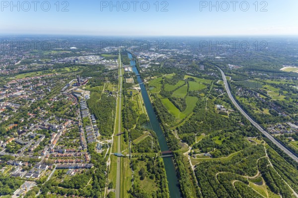 Aerial view, industrial park Nordstern, Nordsternpark, Heßler, Gelsenkirchen, Ruhr area, North Rhine-Westphalia, Germany, DE, Europe, birds-eyes view, aerial photography, aerial photography, overview, bird's eye view, commercial sites, commercial areas