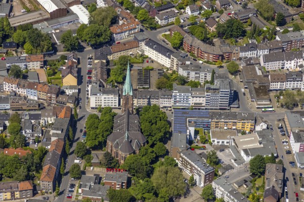 Aerial view, Horst secondary centre, Essener Straße, retail centre, St. Hippolytus parish church, Gelsenkirchen, Ruhr area, North Rhine-Westphalia, Germany, DE, Europe, birds-eyes view, aerial photograph, aerial photography, aerial photography, overview, overview, bird's eye view, retail centres of the city of Gelsenkirchen, shopping street, district