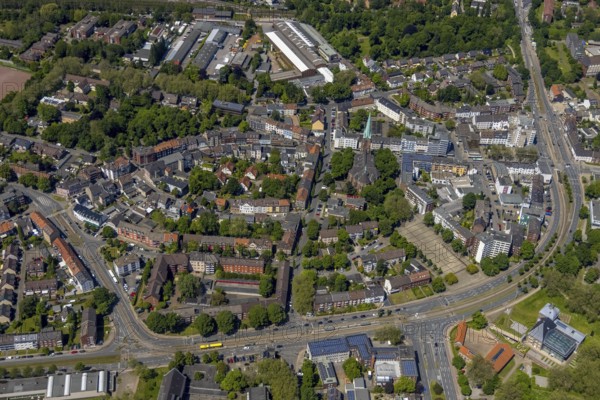 Aerial view, secondary centre Horst, Essener Straße, retail centre, Beckhausen, Gelsenkirchen, Ruhr area, North Rhine-Westphalia, Germany, DE, Europe, birds-eyes view, aerial photography, aerial photography, overview, overview, bird's eye view, retail centres of the city of Gelsenkirchen, shopping street, district