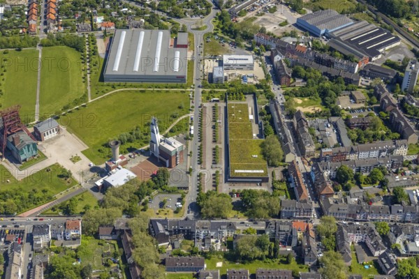 Aerial view, Bismarck shopping centre, Bismarckstraße Nord/Consol, retail centre, Gelsenkirchen-Bulmke-Hüllen, Gelsenkirchen, Ruhr area, North Rhine-Westphalia, Germany, DE, Europe, birds-eyes view, aerial view, aerial photography, aerial photography, overview, overview, bird's eye view, retail centres of the city of Gelsenkirchen, shopping street, district