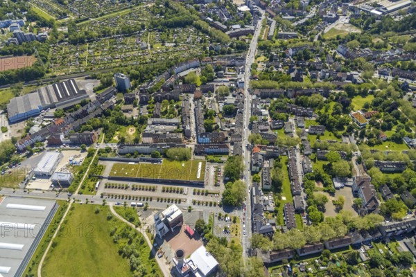 Aerial view, Bismarck shopping centre, Bismarckstraße Nord/Consol, retail centre, Gelsenkirchen-Bulmke-Hüllen, Gelsenkirchen, Ruhr area, North Rhine-Westphalia, Germany, DE, Europe, birds-eyes view, aerial view, aerial photography, aerial photography, overview, overview, bird's eye view, retail centres of the city of Gelsenkirchen, shopping street, district