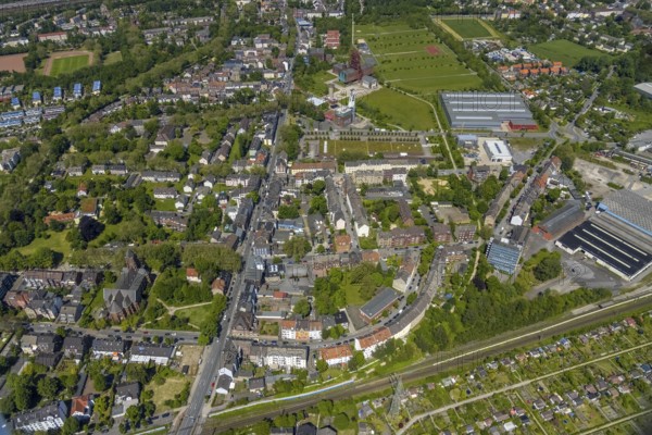 Aerial view, Bismarck shopping centre, Bismarckstraße Nord/Consol, retail centre, Gelsenkirchen-Bulmke-Hüllen, Gelsenkirchen, Ruhr area, North Rhine-Westphalia, Germany, DE, Europe, birds-eyes view, aerial view, aerial photography, aerial photography, overview, overview, bird's eye view, retail centres of the city of Gelsenkirchen, shopping street, district