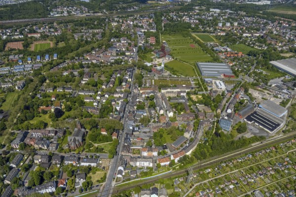 Aerial view, Bismarck shopping centre, Bismarckstraße Nord/Consol, retail centre, Gelsenkirchen-Bulmke-Hüllen, Gelsenkirchen, Ruhr area, North Rhine-Westphalia, Germany, DE, Europe, birds-eyes view, aerial view, aerial photography, aerial photography, overview, overview, bird's eye view, retail centres of the city of Gelsenkirchen, shopping street, district